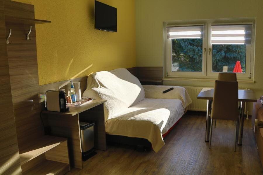 Pension Florion Бернбург Екстериор снимка